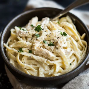 Creamy Slow Cooker Chicken Alfredo Recipe