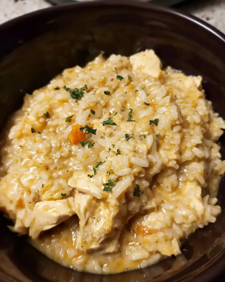 Creamy Crockpot Chicken and Rice – Easy Slow Cooker Meal